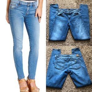 Guess Mid Power Curvy Skinny Jean